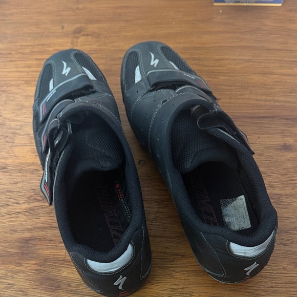 Specialized Black and Gray Athletic Shoes - Picture 9 of 15